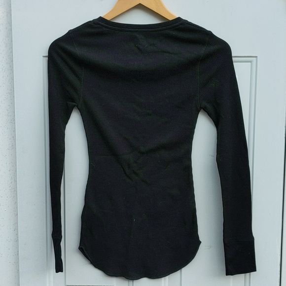 Sleigh All Day thermal black top - Picture 6 of 8